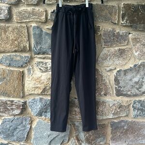 Lululemon Athletica Keep Moving Pant 7/8 High-Rise in Black Size 0